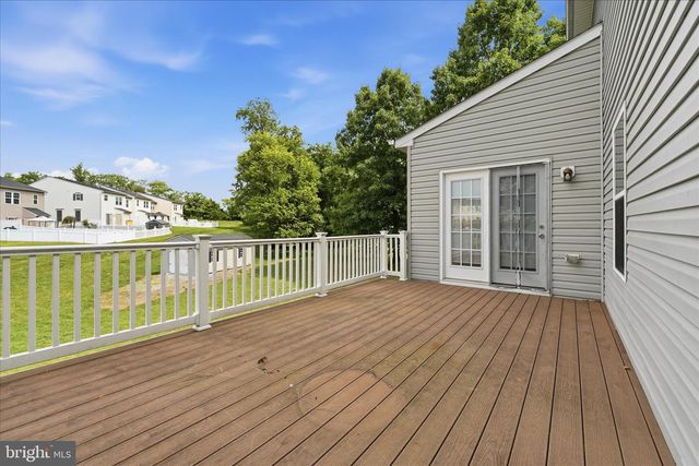 21 WHIRLPOOL WAY, Falling Waters, WV 25419