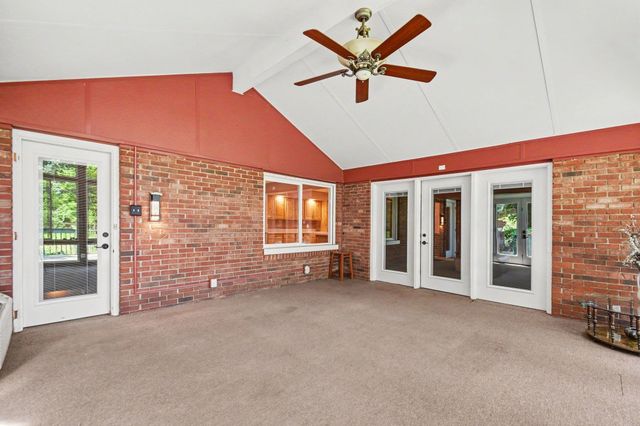 52770 Brooktrails Drive, South Bend, IN 46637