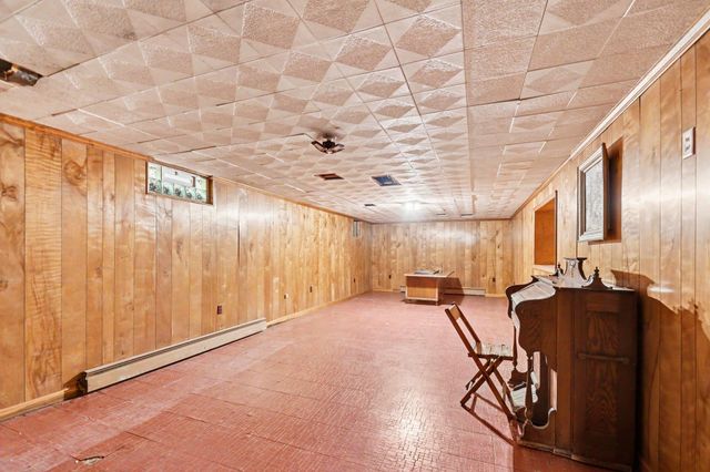 52770 Brooktrails Drive, South Bend, IN 46637