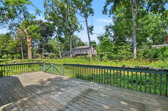 52770 Brooktrails Drive, South Bend, IN 46637