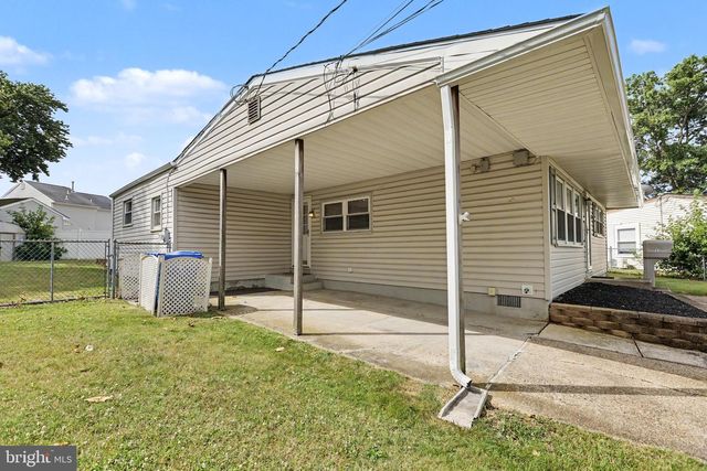23 AVON PL, Maple Shade, NJ 08052