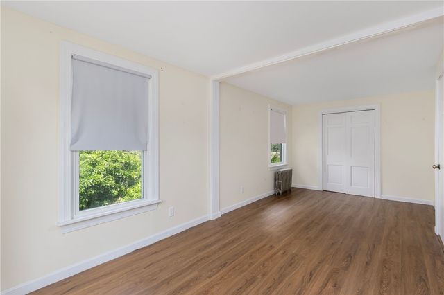 37 Reservoir Road, Middletown, RI 02842