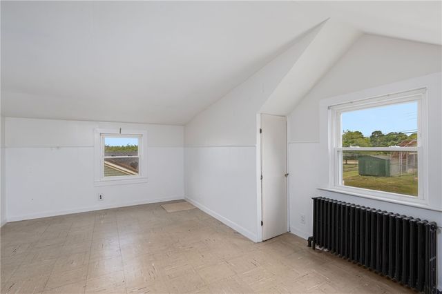 37 Reservoir Road, Middletown, RI 02842