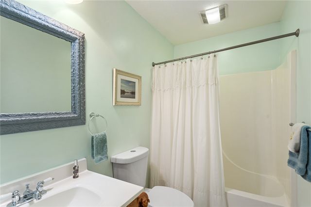 200 Mullins Ford Landing Road, Westminster, SC 29693