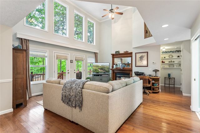 200 Mullins Ford Landing Road, Westminster, SC 29693