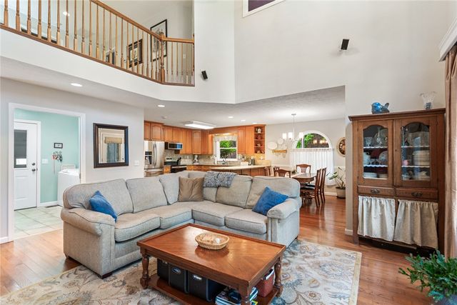 200 Mullins Ford Landing Road, Westminster, SC 29693