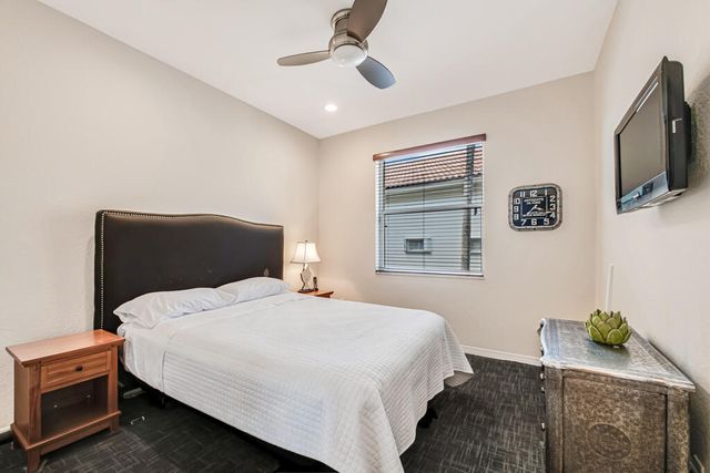 8202 Bellafiore Way, Boynton Beach, FL 33472