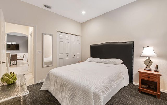 8202 Bellafiore Way, Boynton Beach, FL 33472