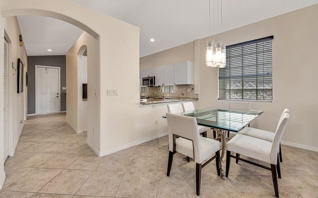 8202 Bellafiore Way, Boynton Beach, FL 33472