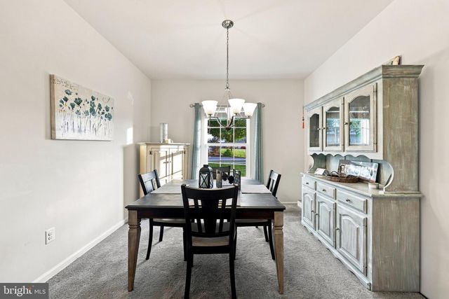 18 TOLLERTON TRL, Falling Waters, WV 25419