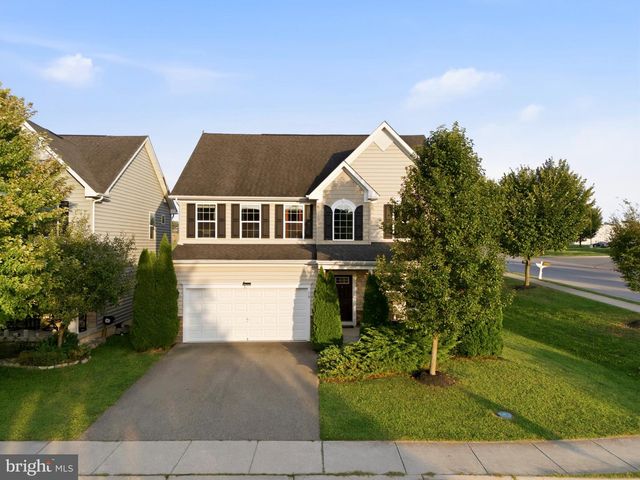 18 TOLLERTON TRL, Falling Waters, WV 25419