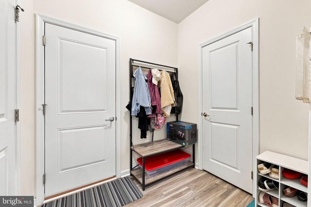 18 TOLLERTON TRL, Falling Waters, WV 25419