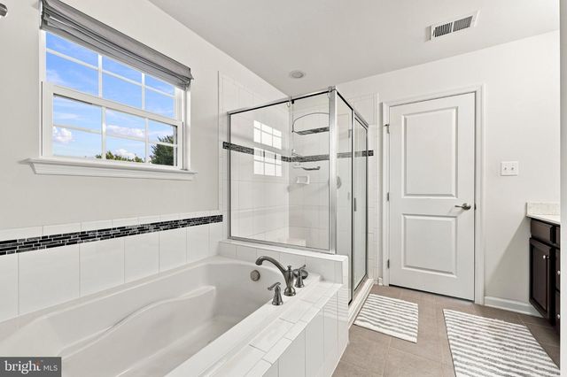 18 TOLLERTON TRL, Falling Waters, WV 25419