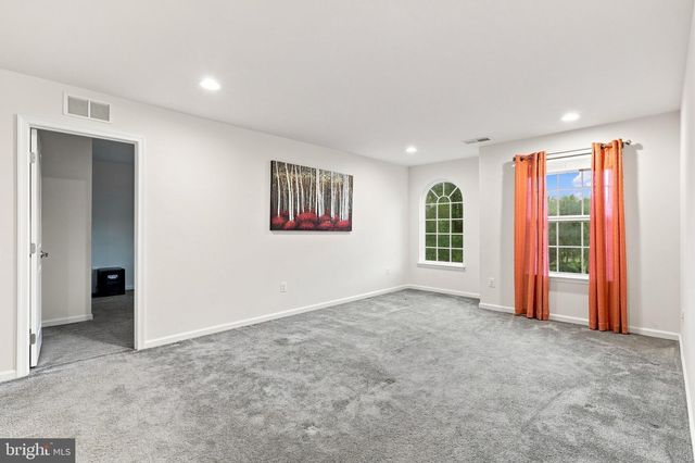 18 TOLLERTON TRL, Falling Waters, WV 25419
