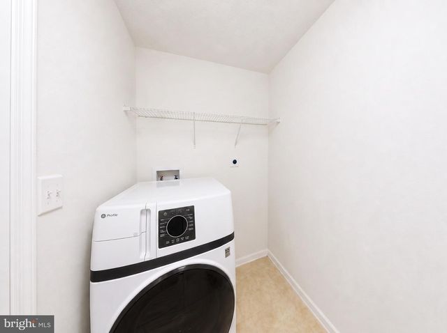 18 TOLLERTON TRL, Falling Waters, WV 25419