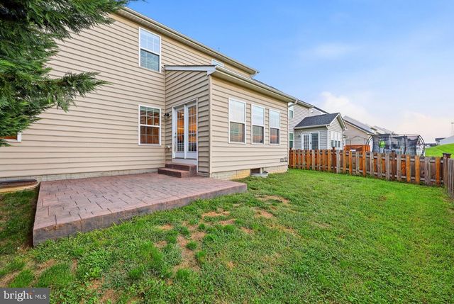 18 TOLLERTON TRL, Falling Waters, WV 25419