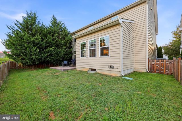 18 TOLLERTON TRL, Falling Waters, WV 25419