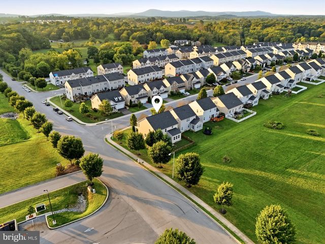 18 TOLLERTON TRL, Falling Waters, WV 25419