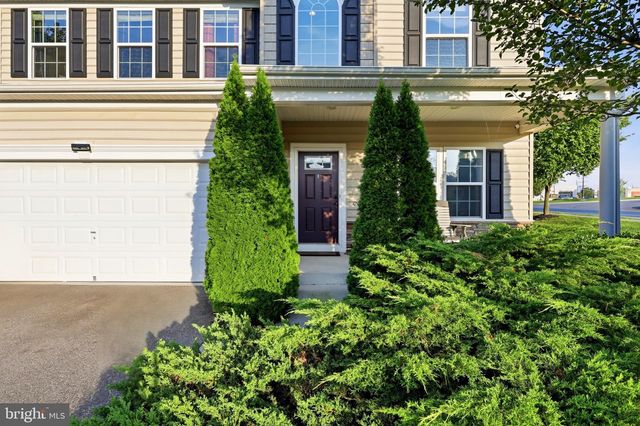 18 TOLLERTON TRL, Falling Waters, WV 25419