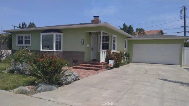 201 E Locust, Orange, CA 92867