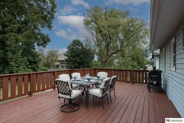 7123 Wood Lane Drive, La Vista, NE 68128