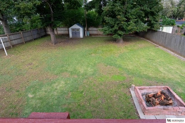 7123 Wood Lane Drive, La Vista, NE 68128
