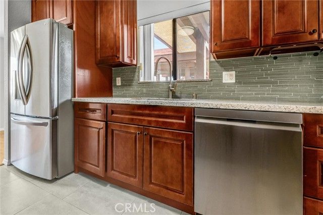 1304 Stanley 10, Glendale, CA 91206