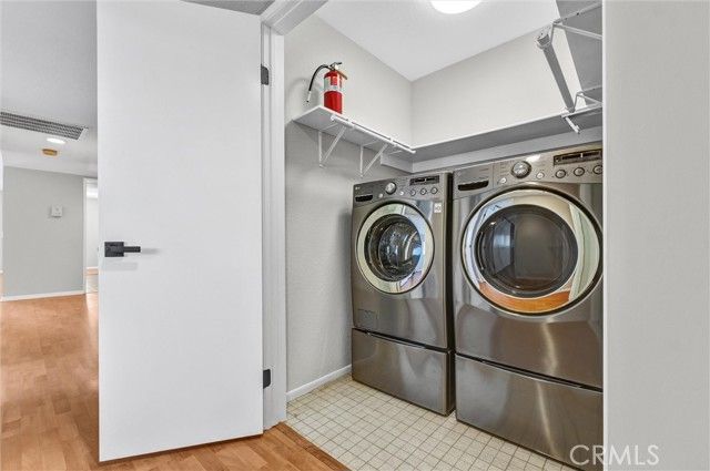 1304 Stanley 10, Glendale, CA 91206