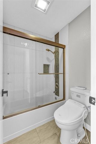 1304 Stanley 10, Glendale, CA 91206