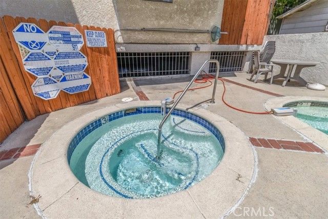 1304 Stanley 10, Glendale, CA 91206