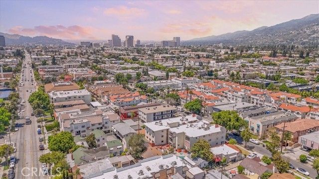 1304 Stanley 10, Glendale, CA 91206
