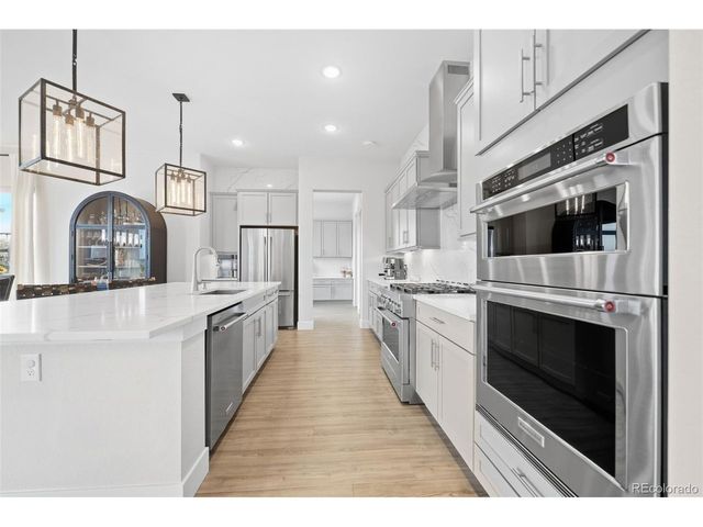 4870 Saddle Iron Rd, Castle Rock, CO 80104