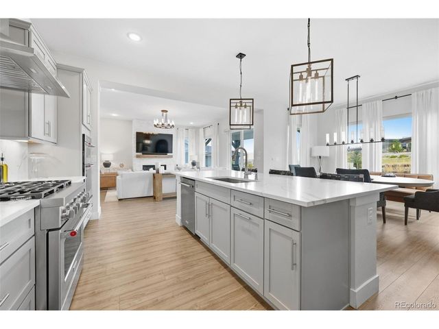 4870 Saddle Iron Rd, Castle Rock, CO 80104