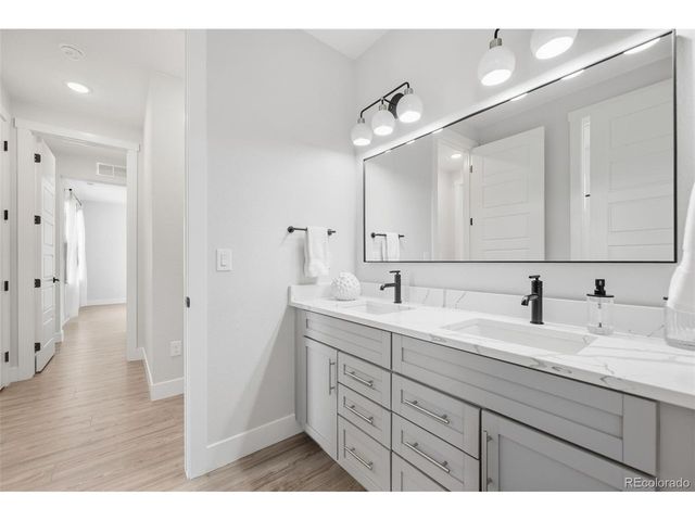 4870 Saddle Iron Rd, Castle Rock, CO 80104