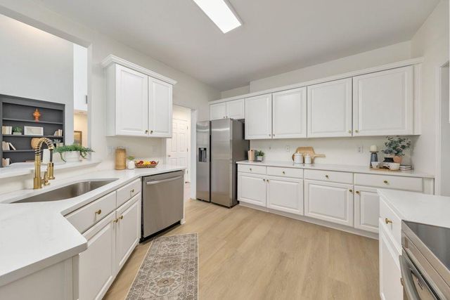 9261 Glenleigh Way, Jonesboro, GA 30236