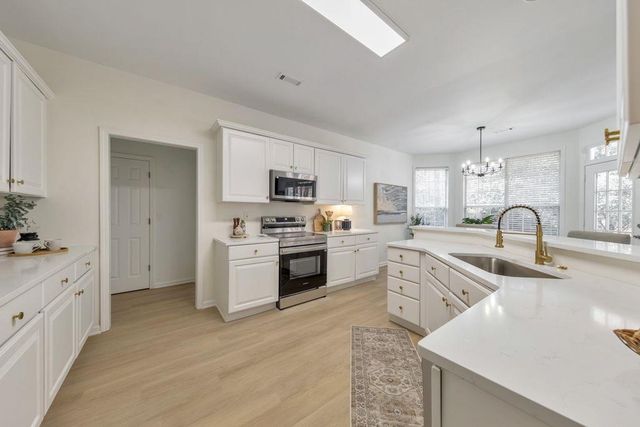 9261 Glenleigh Way, Jonesboro, GA 30236