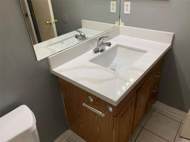 9700 Leawood Boulevard 205, Houston, TX 77099