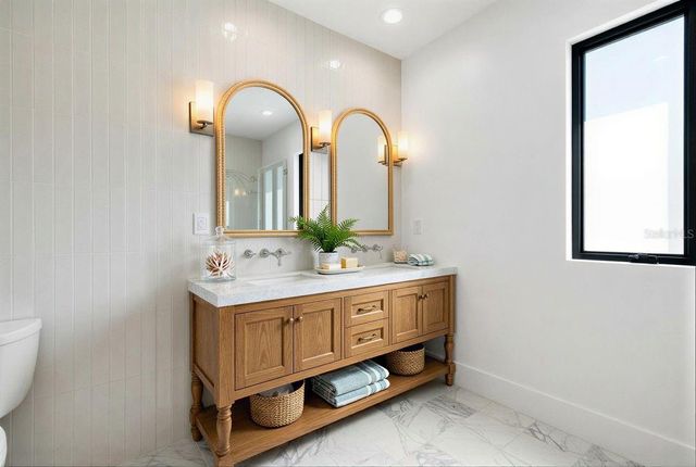 316 89TH AVENUE NE, St Petersburg, FL 33702