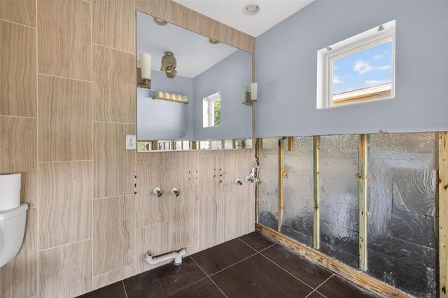 316 89TH AVENUE NE, St Petersburg, FL 33702