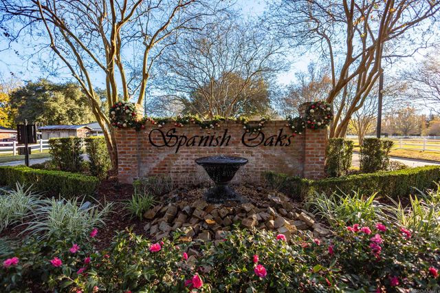 16319 Winding Ridge Ave, Prairieville, LA 70769