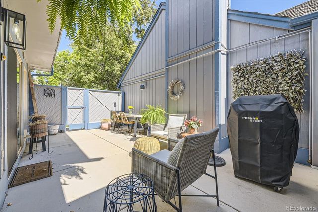 2437 S Victor Street A, Aurora, CO 80014