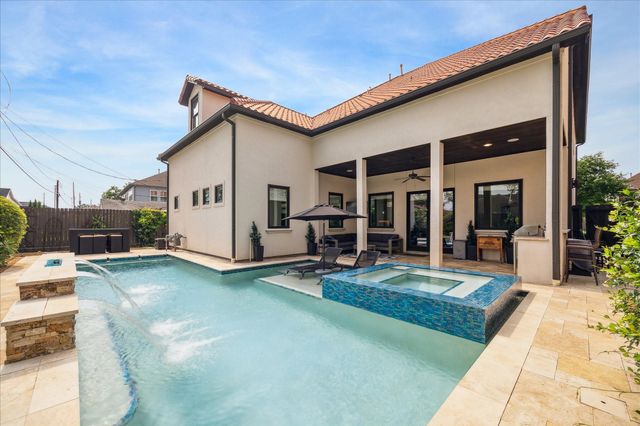 1249 Gardenia Drive, Houston, TX 77018