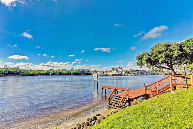 390 Golfview Road H, North Palm Beach, FL 33408