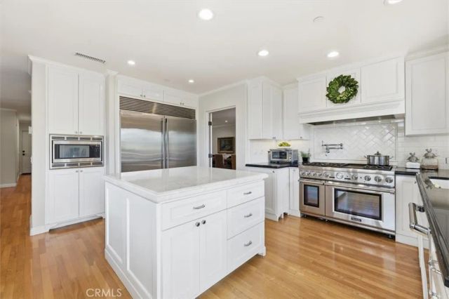 728 Cloyden Road, Palos Verdes Estates, CA 90274