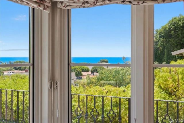 728 Cloyden Road, Palos Verdes Estates, CA 90274