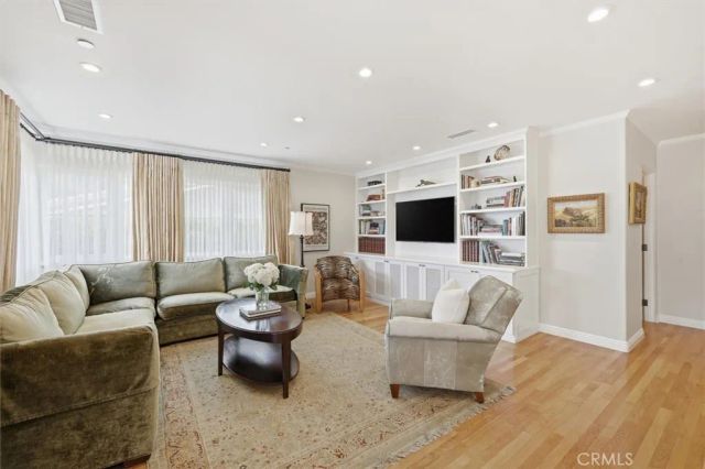 728 Cloyden Road, Palos Verdes Estates, CA 90274