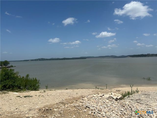 411 Buckhaven, Canyon Lake, TX 78133