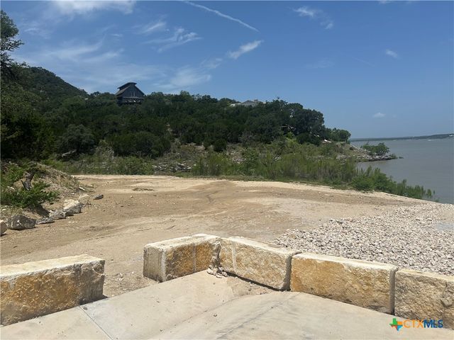 411 Buckhaven, Canyon Lake, TX 78133