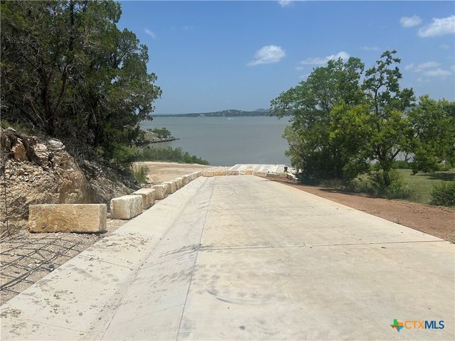 411 Buckhaven, Canyon Lake, TX 78133