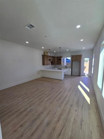 7937 Sparta Street A-B, Houston, TX 77028